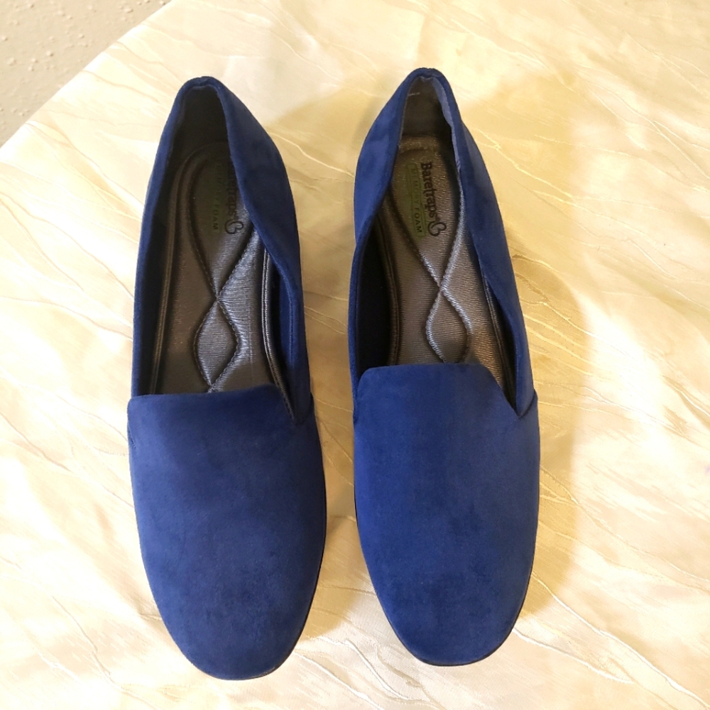 Baretraps Janine memory foam women's slip on shoes